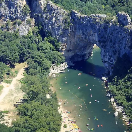 Le Nid Du Pont D'arc ヴァロン・ポン・ダルク